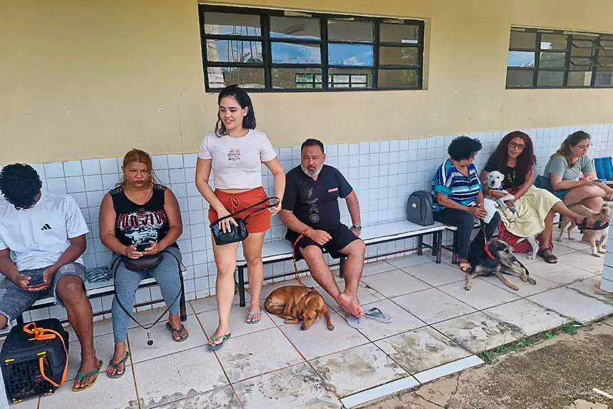 AÇÃO CASTRAMÓVEL EMEF JOSÉ LEÔNCIO