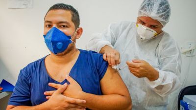 Covid-19: Trabalhadores da saúde de Benevides começam a receber 2ª dose da vacina