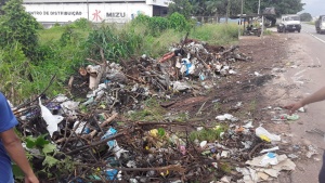 Prefeitura de Benevides atende pedido de moradores e elimina lixão no bairro Sherolem 