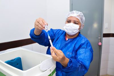 Prefeitura de Benevides começa a vacinar profissionais da educação 