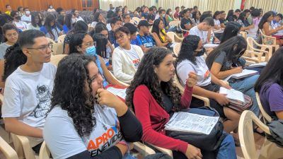 Aulão do Enem reúne mais de 200 estudantes em Benevides