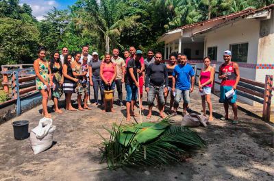 Prefeitura e Instituto Via Floresta realizam curso de compostagem na comunidade Santo Amaro