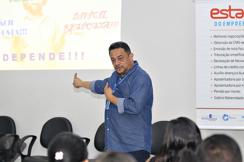 Entrega dos Certificados dos Cursos em Parceria com o SEBRAE