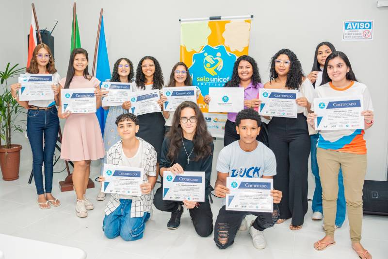 Certificação do Curso de Dicção e Oratória em Benevides: Preparando jovens para o sucesso profissional
