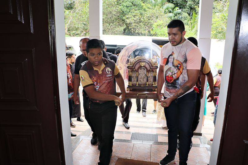 Visita de Relíquias da St Terezinha- Carmelo