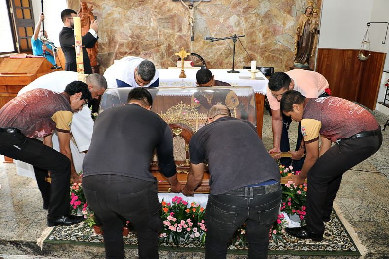 Visita de Relíquias da St Terezinha- Carmelo