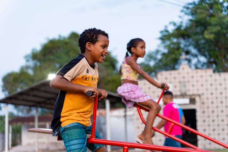 Prefeitura de Benevides inaugura praça no bairro de Paricatuba