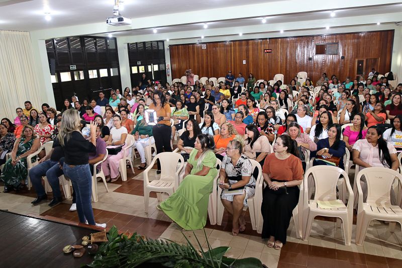 FORMAÇÃO DE PROFESSORES