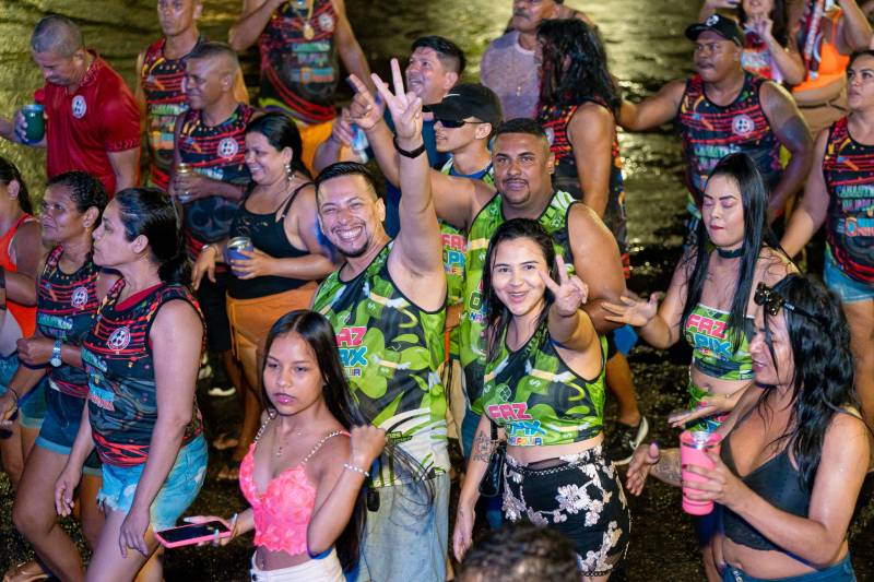 Prefeitura de Benevides mantém tradição e encerra programação de carnaval com grande participação popular