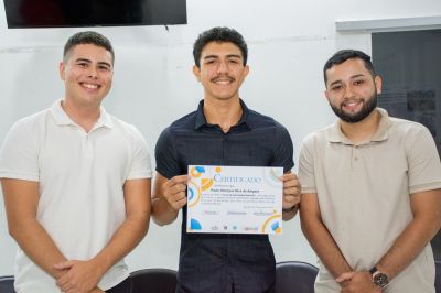 Jovens de Benevides concluem com êxito curso gratuito de Informática Essencial 