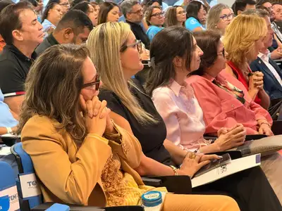 Benevides participa do Fórum de Parcerias e Estratégias para a Educação 2026, em Belém