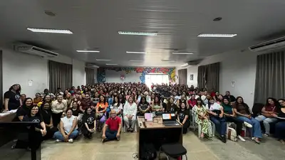 notícia: Educadores participam de nova etapa de formação pedagógica para a Rede Municipal de Ensino de Benevides