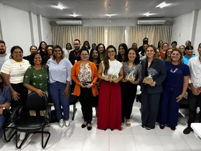 notícia: Experiências exitosas da Rede Municipal de Ensino de Benevides é tema de reunião