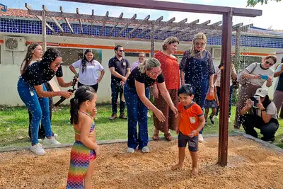 notícia: Prefeitura de Benevides inaugura na CMEI Juritis o Projeto Piloto do Parque Naturalizado